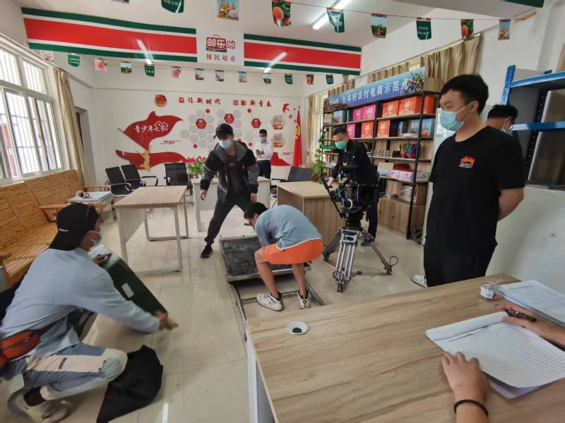 追星女孩心理学分析报告：西吉县广告片拍摄公司揭秘饭圈应援式传播逻辑